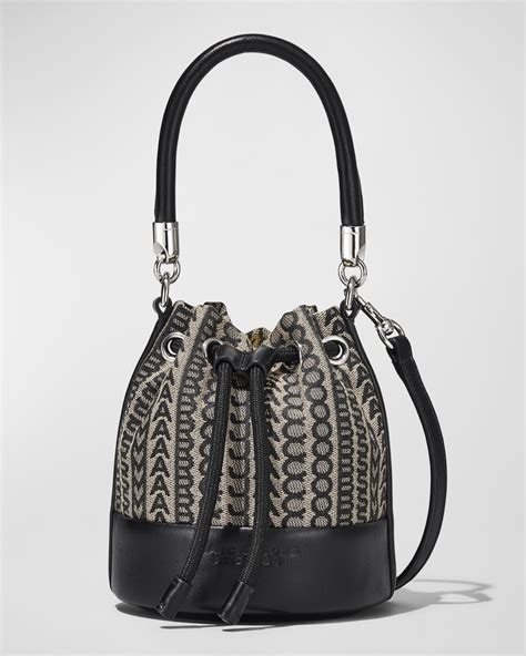 marc jacobs bucket bag review.